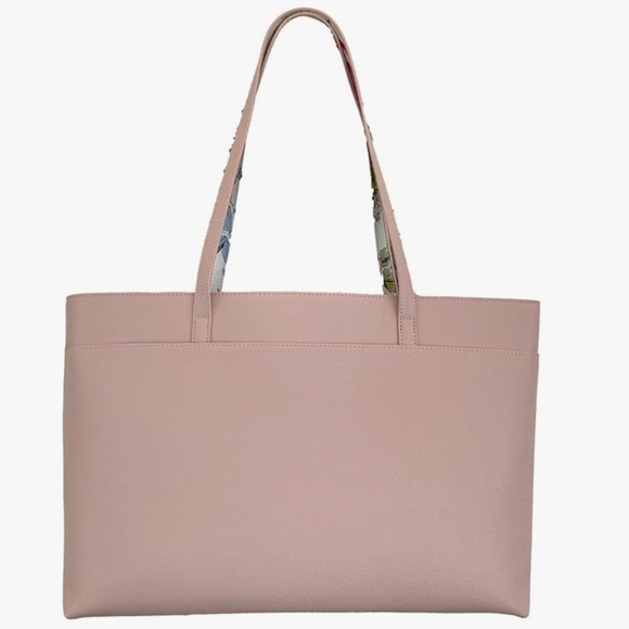 Betsey Johnson Blush Floral Xozaria Large Tote - Picture 2 of 11